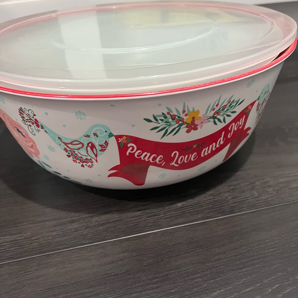 The Pioneer Woman set of 3 bowls